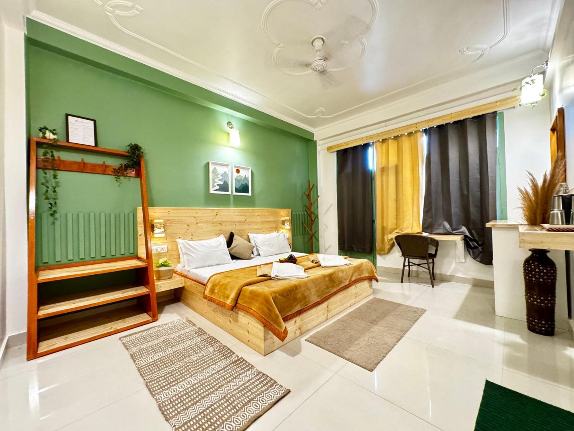 The Royal Orchard Kasol Hotel Ngoại thất bức ảnh