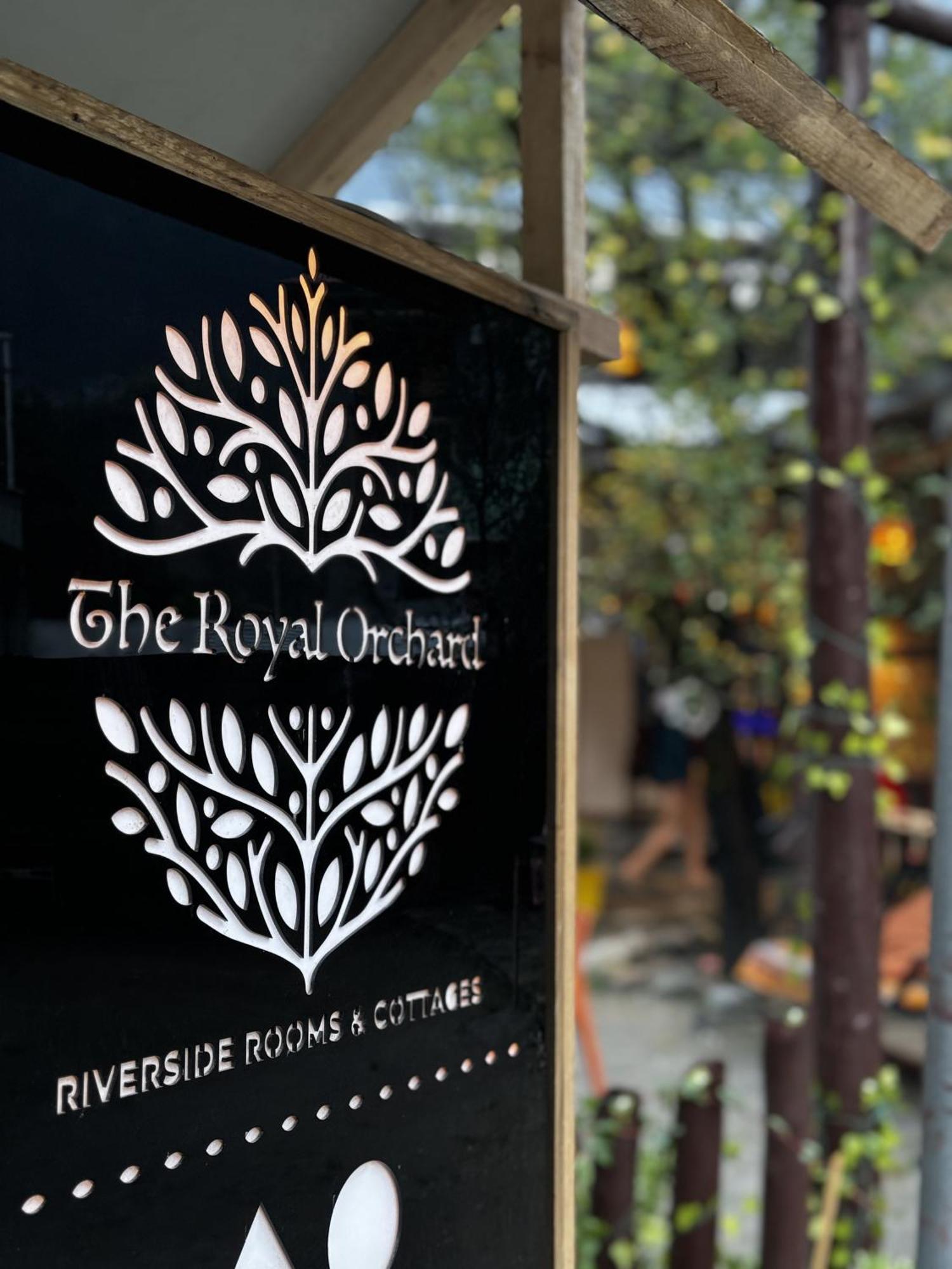 The Royal Orchard Kasol Hotel Ngoại thất bức ảnh